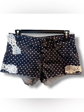 Vintage Y2K Hot Kiss Jrs 7 Navy White Retro Polka Dot Crochet Low Rise Shorts